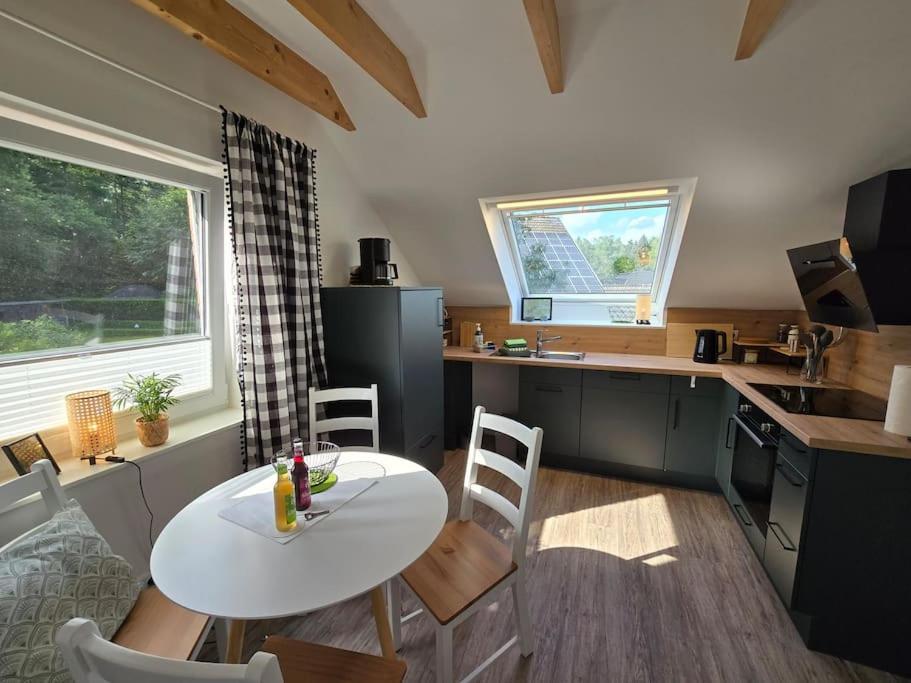 Wanderers Inn Heidschnuckenweg Undeloh Exterior foto